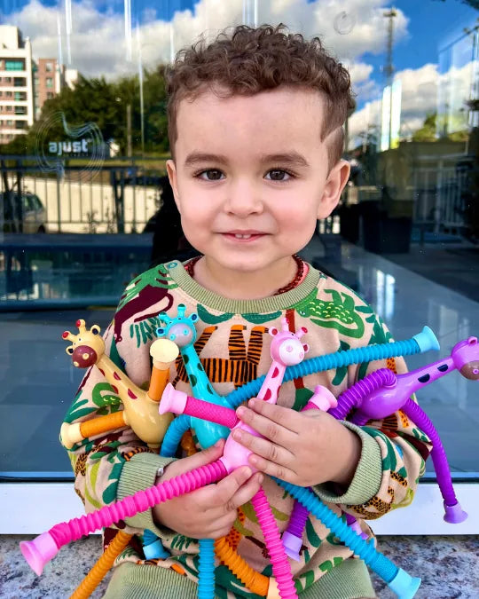 Giraffix Criativae - 4 dehnbare Giraffen mit Saugnapf für kleine Entdeckerhände