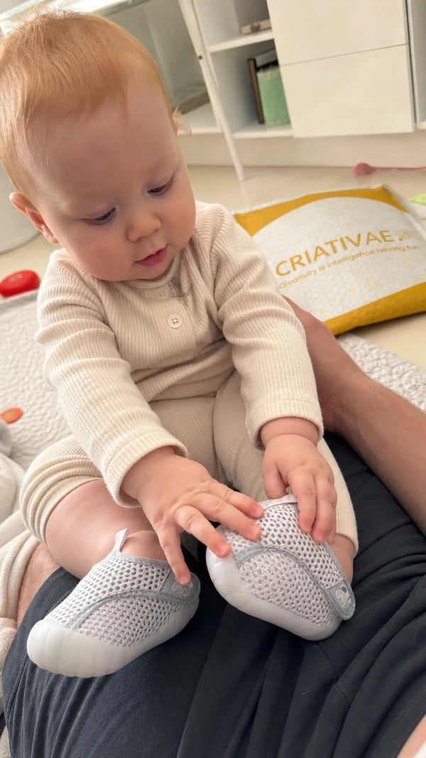 AirSteps Criativae - Atmungsaktive Babyschuhe für die ersten Schritte