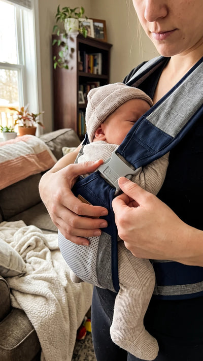 Kängu Sling Criativae - Verstellbarer Baby-Sling für freie Hände und ein ruhiges Baby