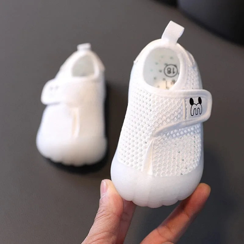 AirSteps Criativae - Atmungsaktive Babyschuhe für die ersten Schritte